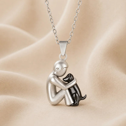 Collar del Abrazo Eterno, hombre y perro en acabado negro
